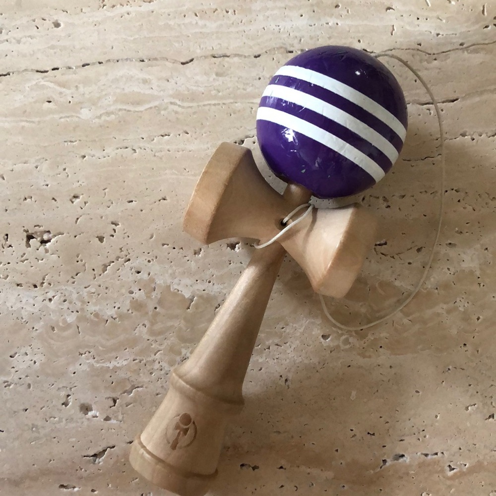 Kadama wooden toy